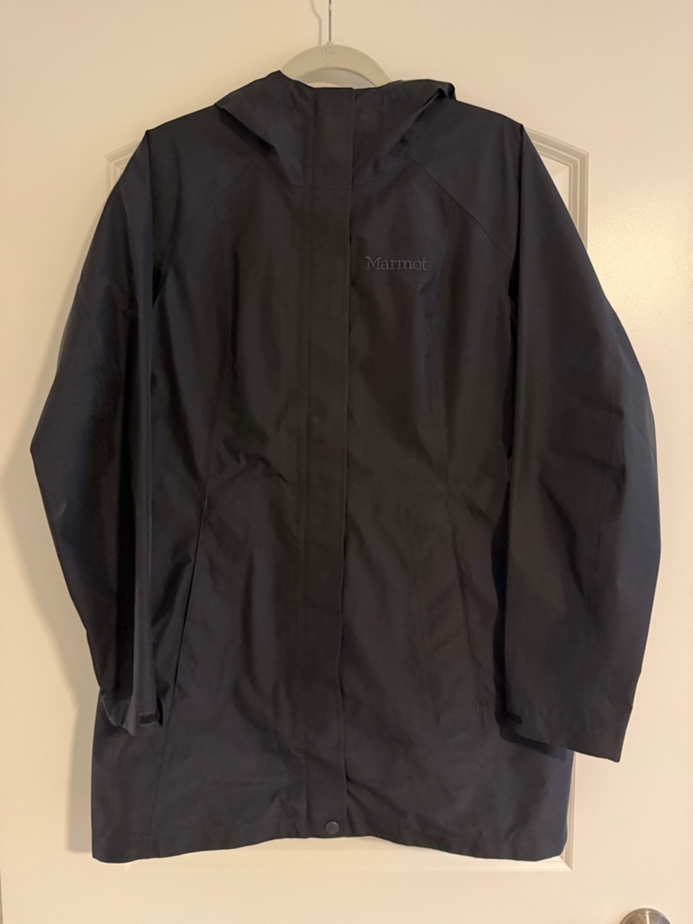 Marmot Women's Essentials GoreTex Jacket Black Medium